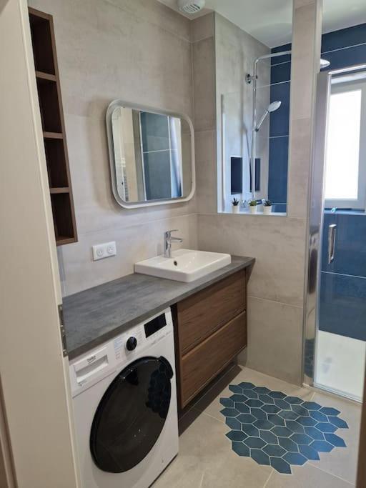Appartement Cosy Neudorf Climatise Wifi 90M2 Страсбург Экстерьер фото
